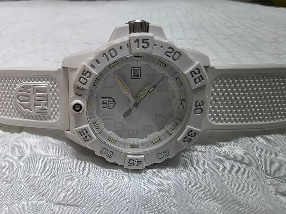 루미녹스 올제치 화이트 쿼츠 시계 LUMINOX watch 상품이미지9