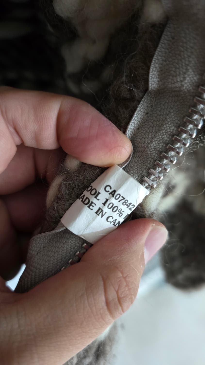 캐나다 울100% 코위찬 가디건 105~110 싸이즈 판매 합니다. 상품이미지5