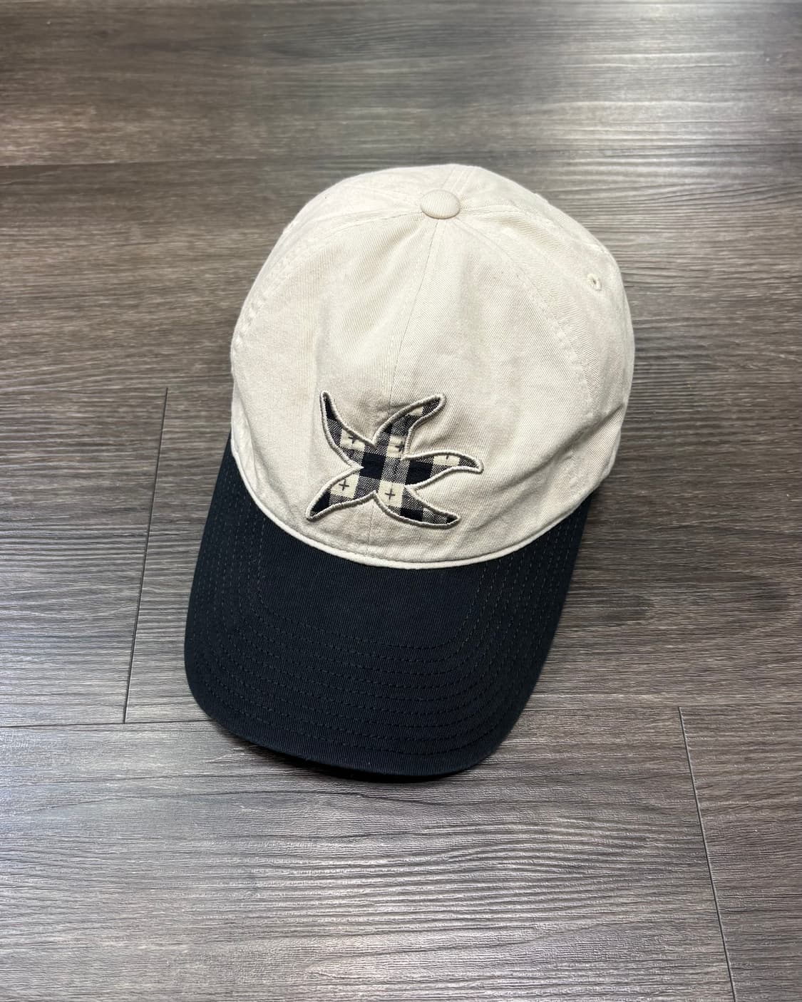 더콜디스트모먼트 볼캡 (59호) 상품이미지1