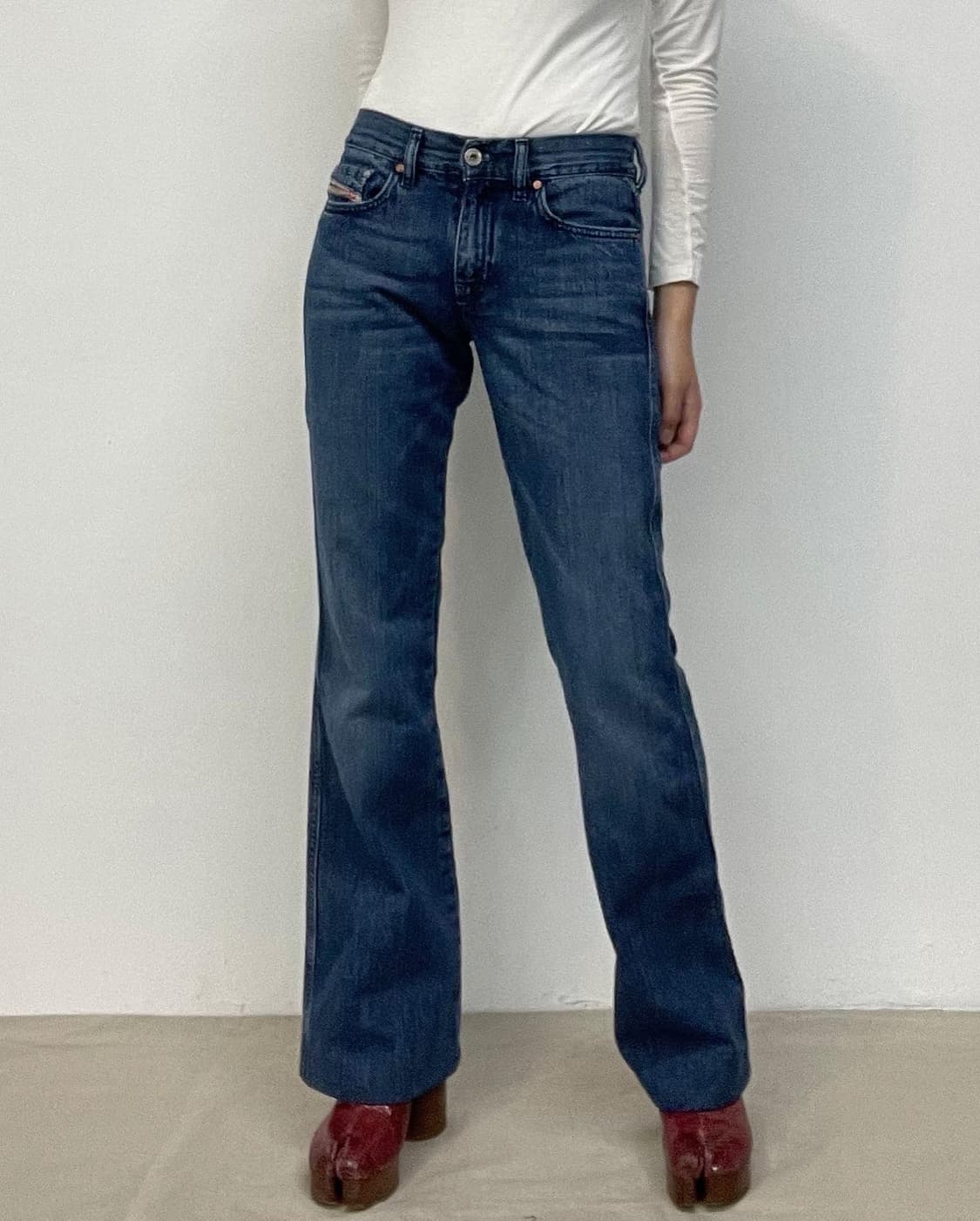 디젤 부츠컷 데님팬츠 상품이미지4