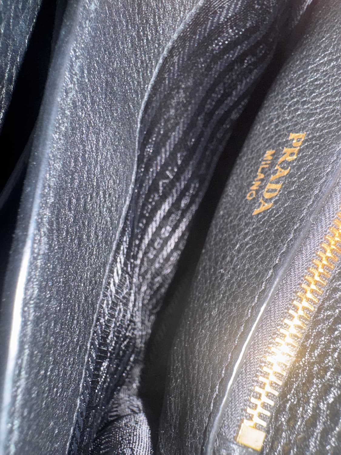 프라다 비텔로 다이노 숄더 크로스백 오늘만 100에 쿨거 상품이미지7