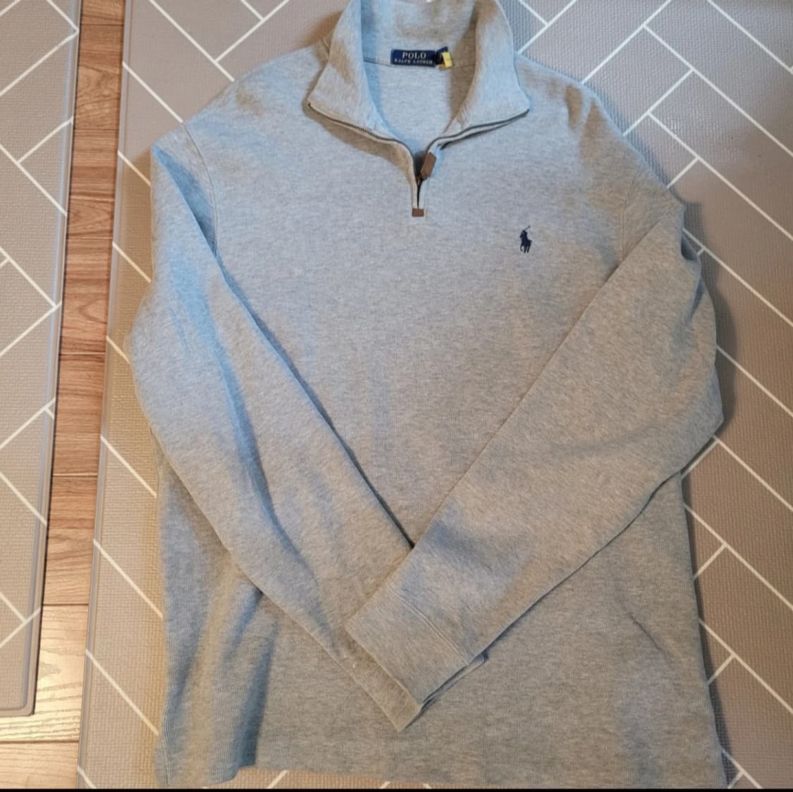 폴로 하프집업 맨투맨 상품이미지1