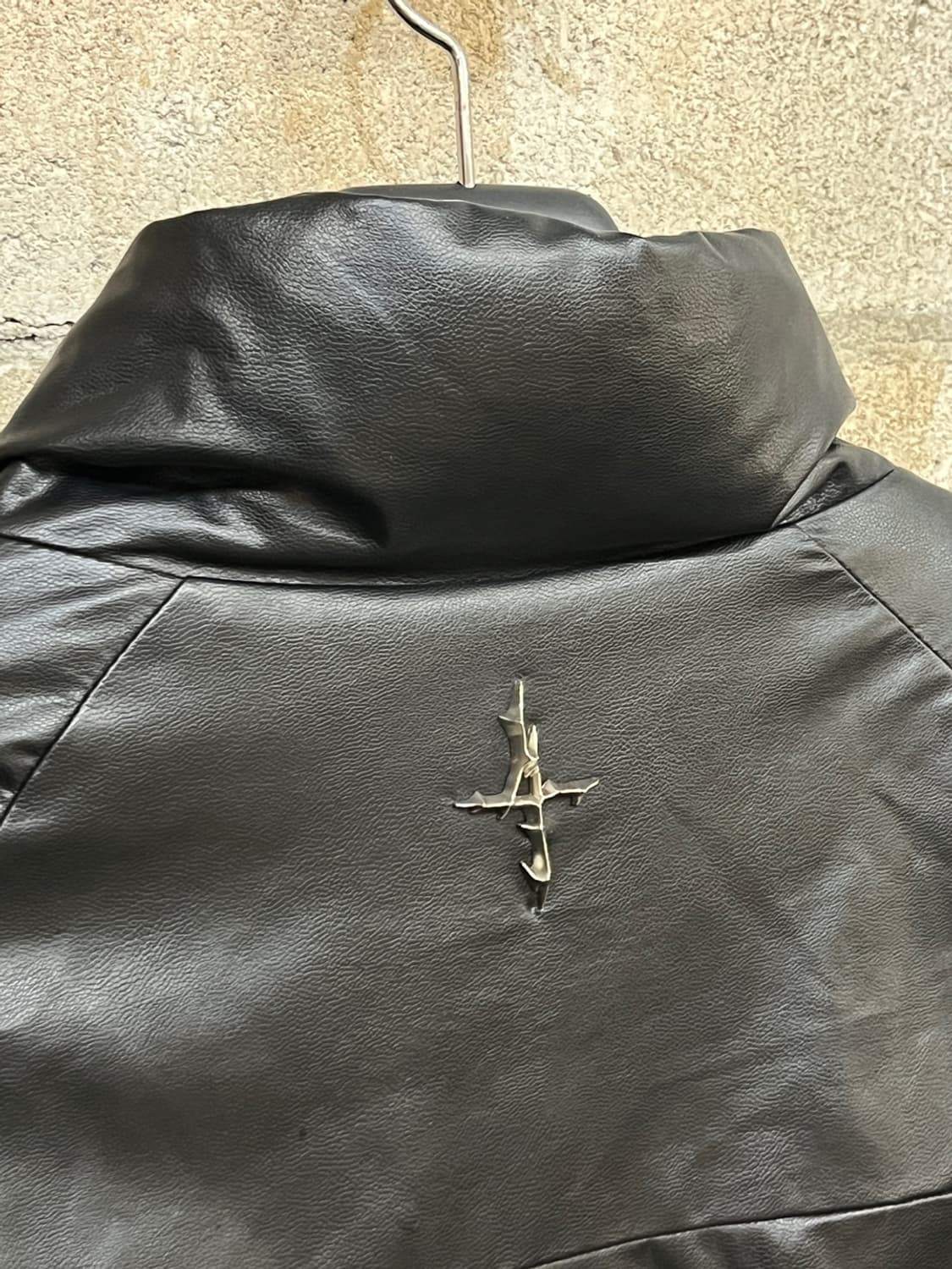 낫포너드 인시전 푸퍼 자켓 상품이미지8