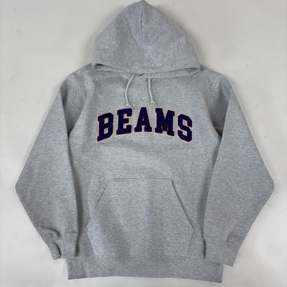 빔즈 BEAMS 후드티 상품이미지1