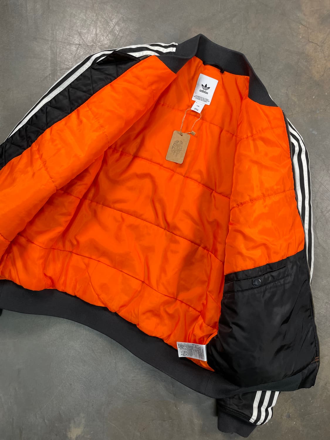 아디다스 MA-1 항공점퍼 상품이미지3