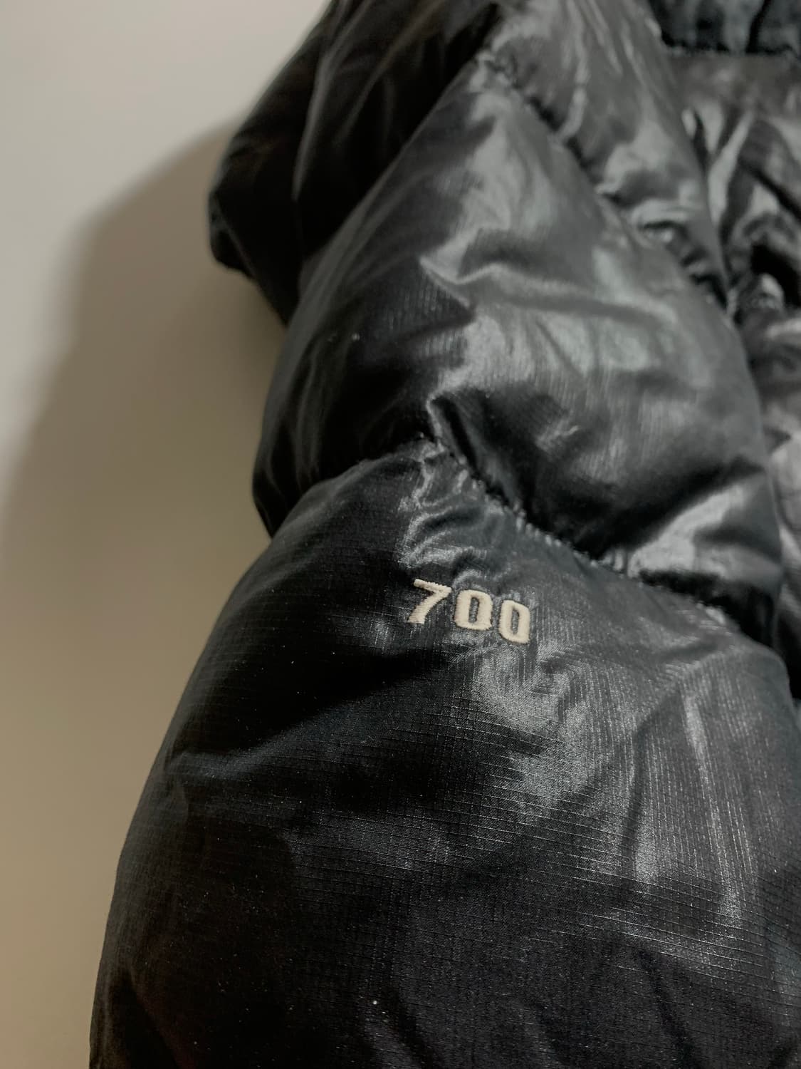노스페이스 700 블랙 패딩 상품이미지4
