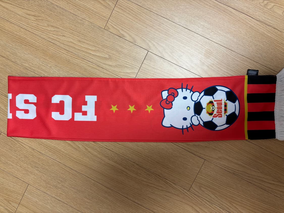 K리그 x 산리오 2025 머플러 헬로키티 FC서울 상품이미지3