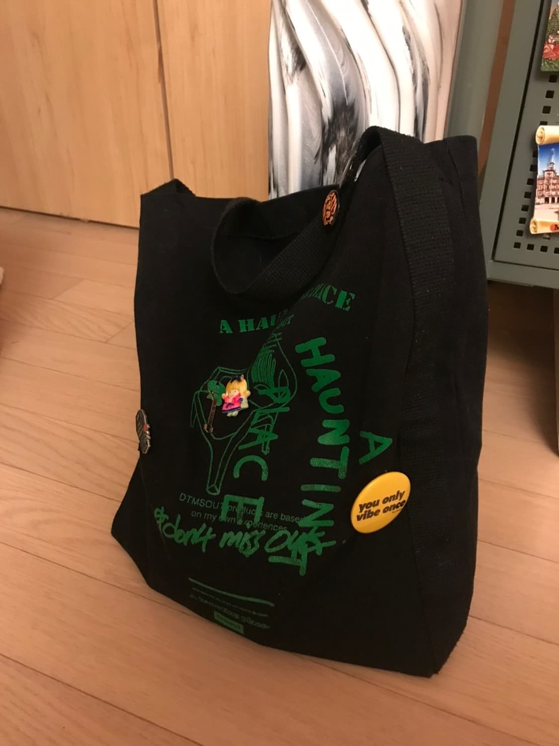You Only Vibe Once 락밴드 뱃지 선택가능 상품이미지9