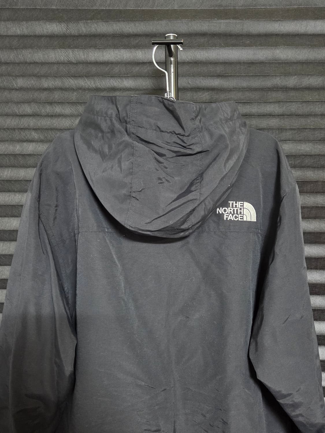 [노스페이스] 바람막이 자켓 판매합니다. 상품이미지6