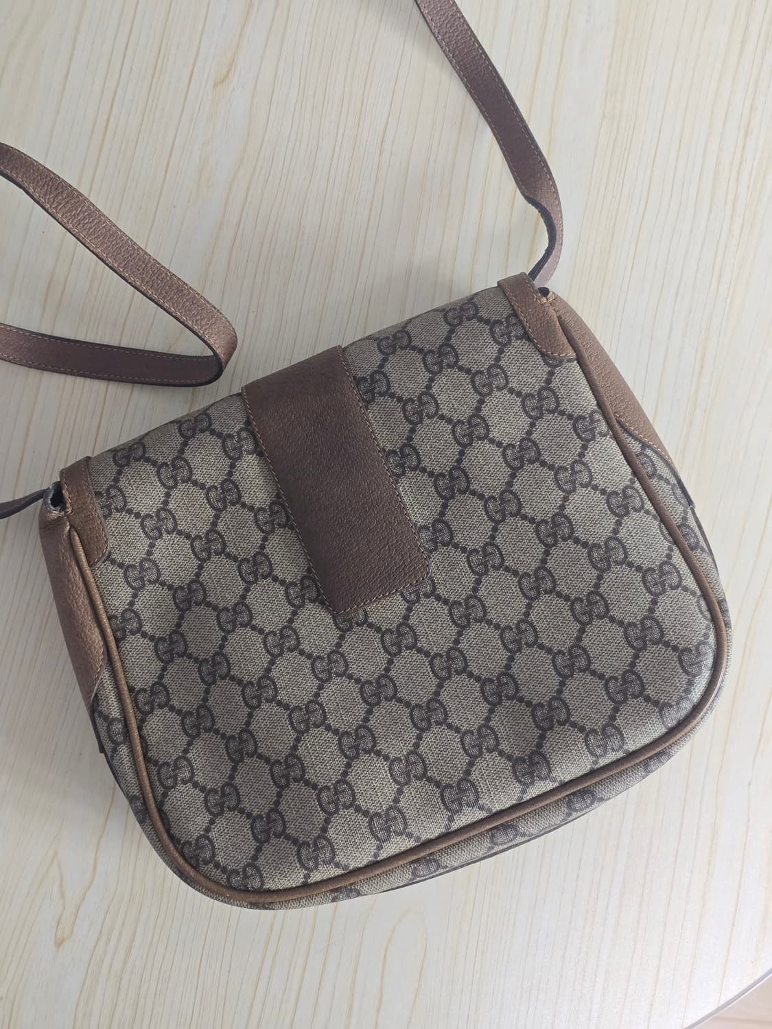 Gucci 구찌 모노그램 빈티지 숄더백 브라운  상품이미지4