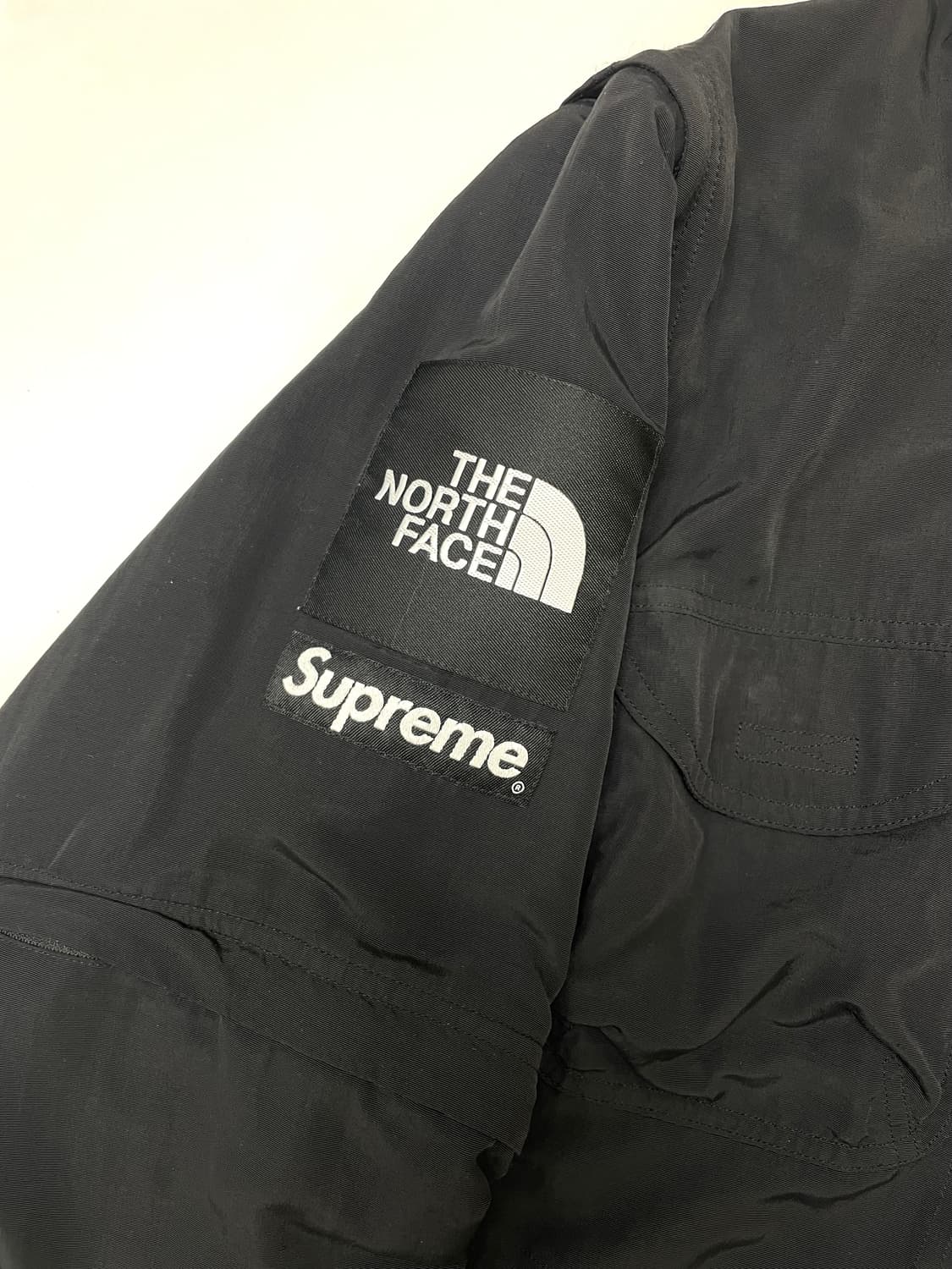 [L] 슈프림 노스페이스 컨버터블 자켓 블랙 상품이미지3