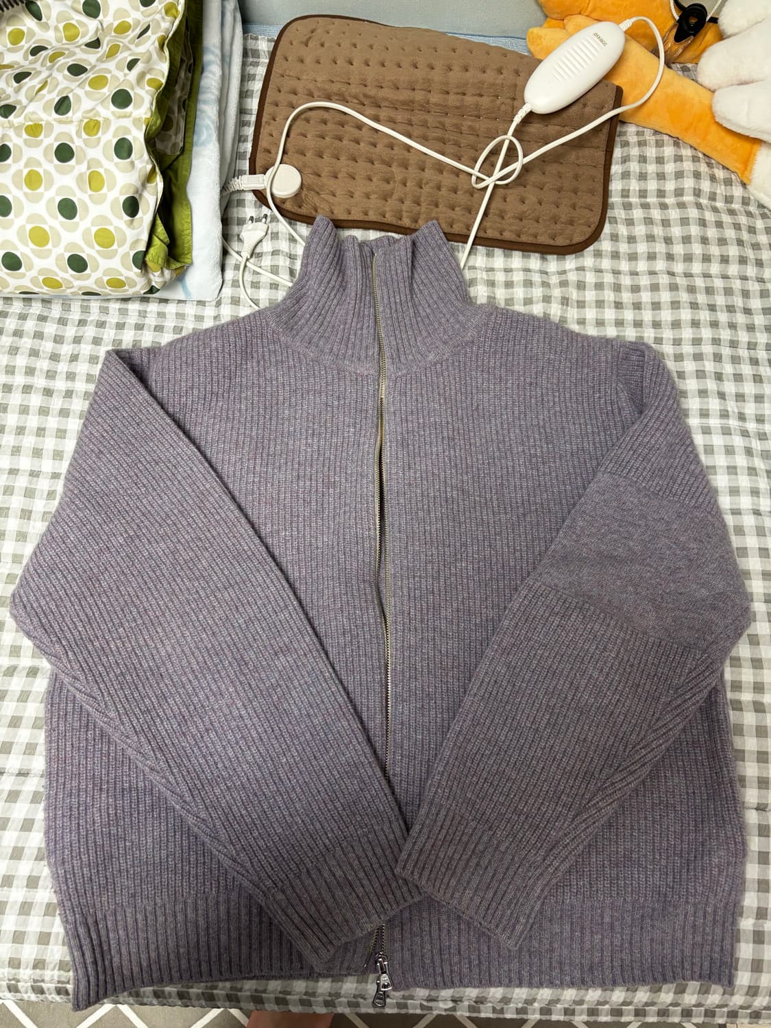 홀리선 니트집업 라벤더 L사이즈 상품이미지1