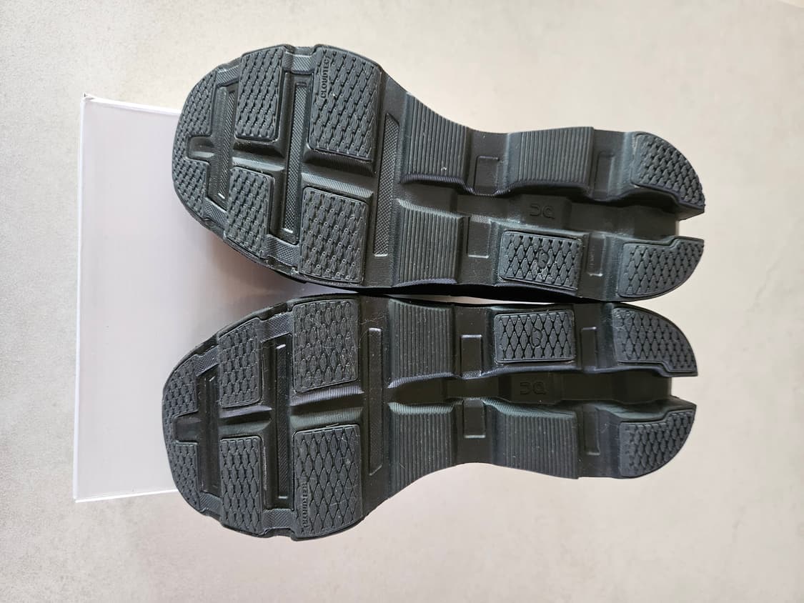 온 파프 클라우드몬스터2 블랙 마그넷 260 상품이미지4