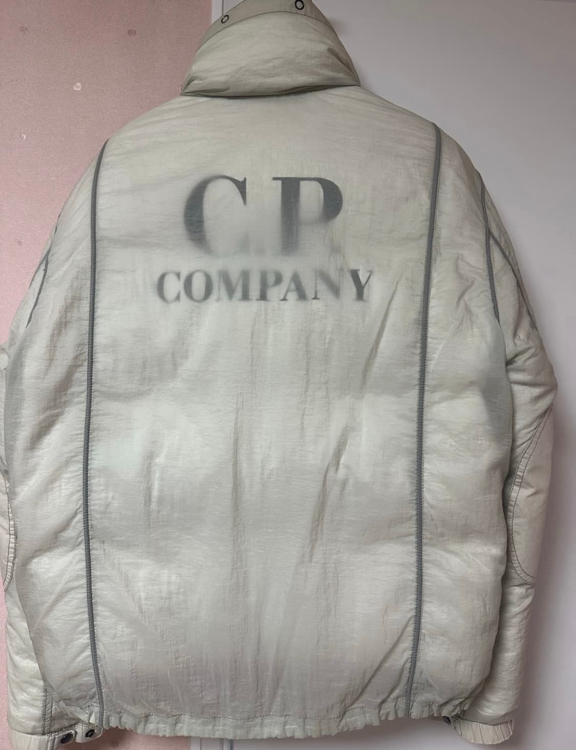 CP컴퍼니패딩 상품이미지1