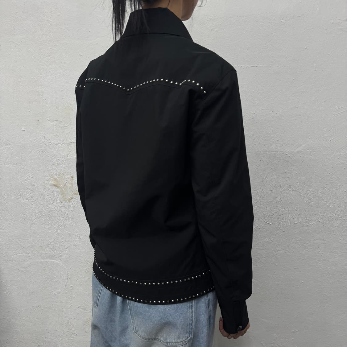 히스테릭글래머 블랙컬러 트윌 나일론 스터드 더블 라이더스 자켓 상품이미지2