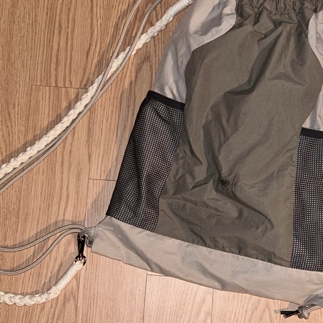 Flareup GYM SACK Gray 가방 팔아요! (새제품) 상품이미지2