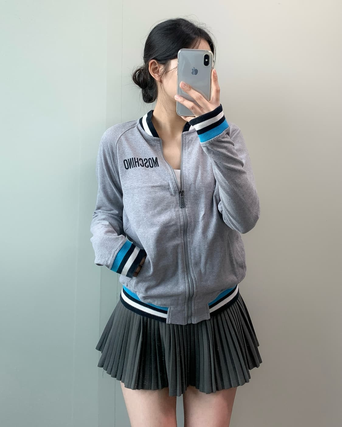 모스키노 집업 상품이미지2