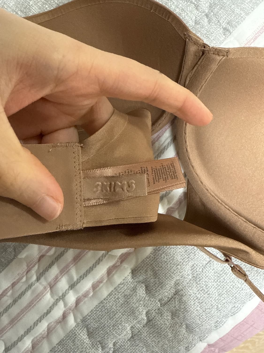 SKIMS 스킴스 티어드롭 푸쉬업 브라 34B 상품이미지8