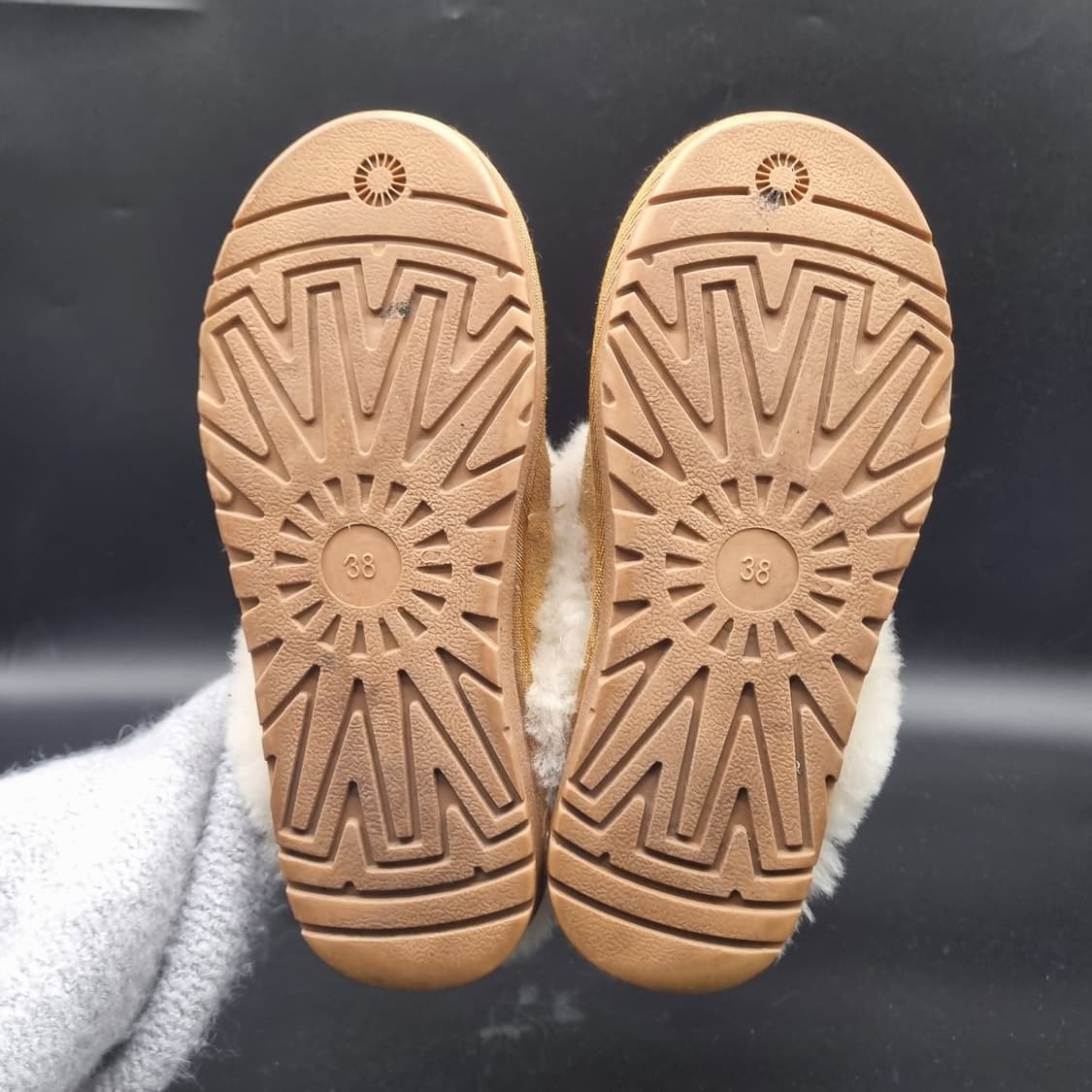 여성 털슬리퍼 38 240 상품이미지3