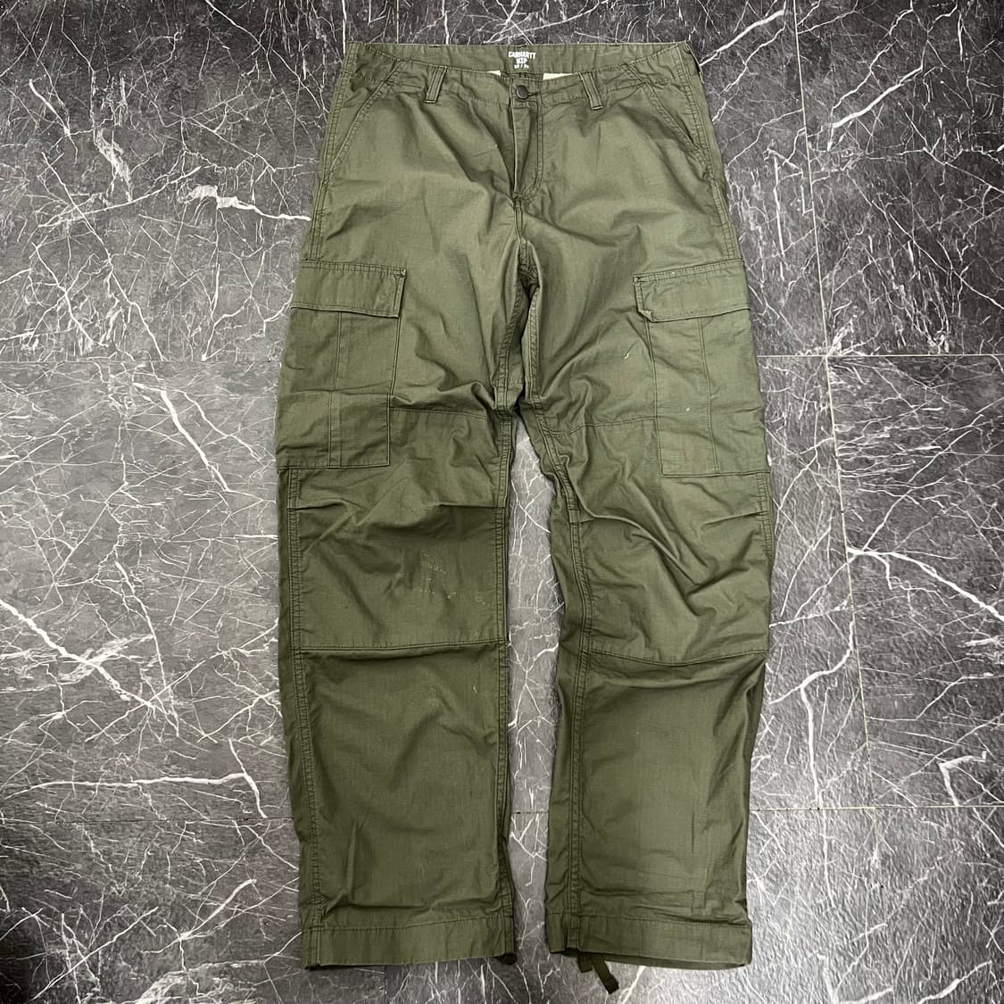 칼하트 WIP 에비에이션 카고팬츠 카키  상품이미지4