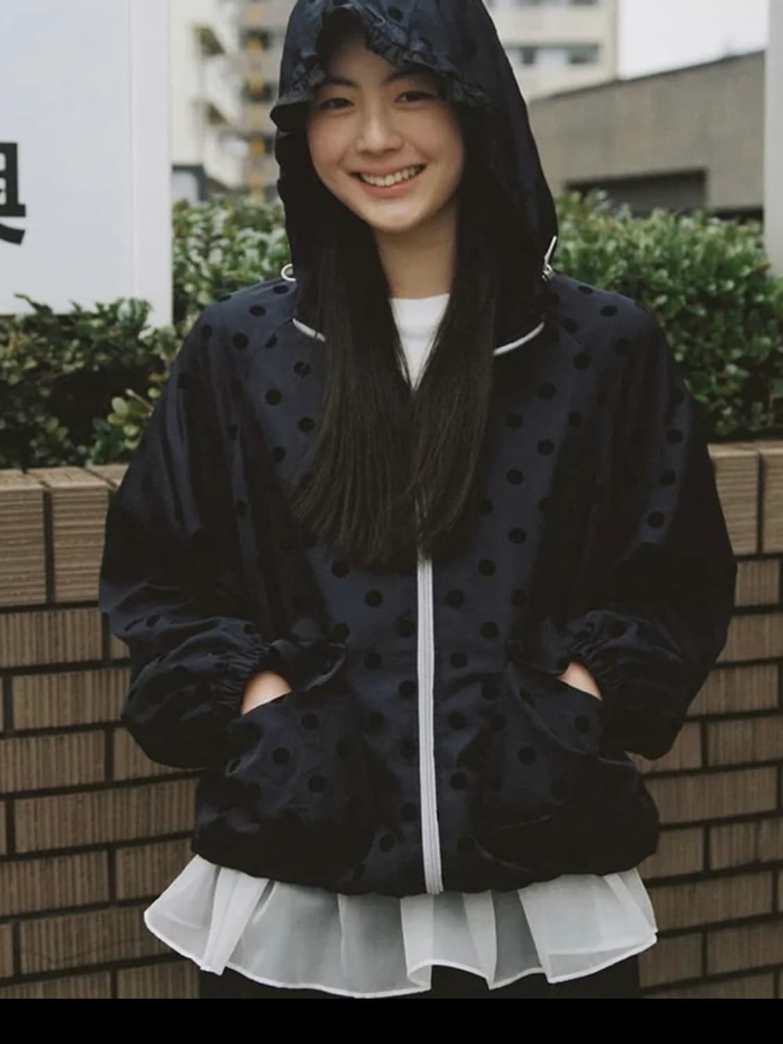 오헤시오 도트 바람막이 네이비 상품이미지1