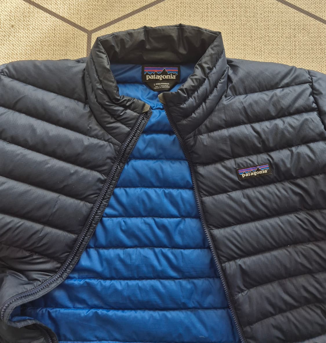 파타고니아 다운스웨터 경량패딩 상품이미지1