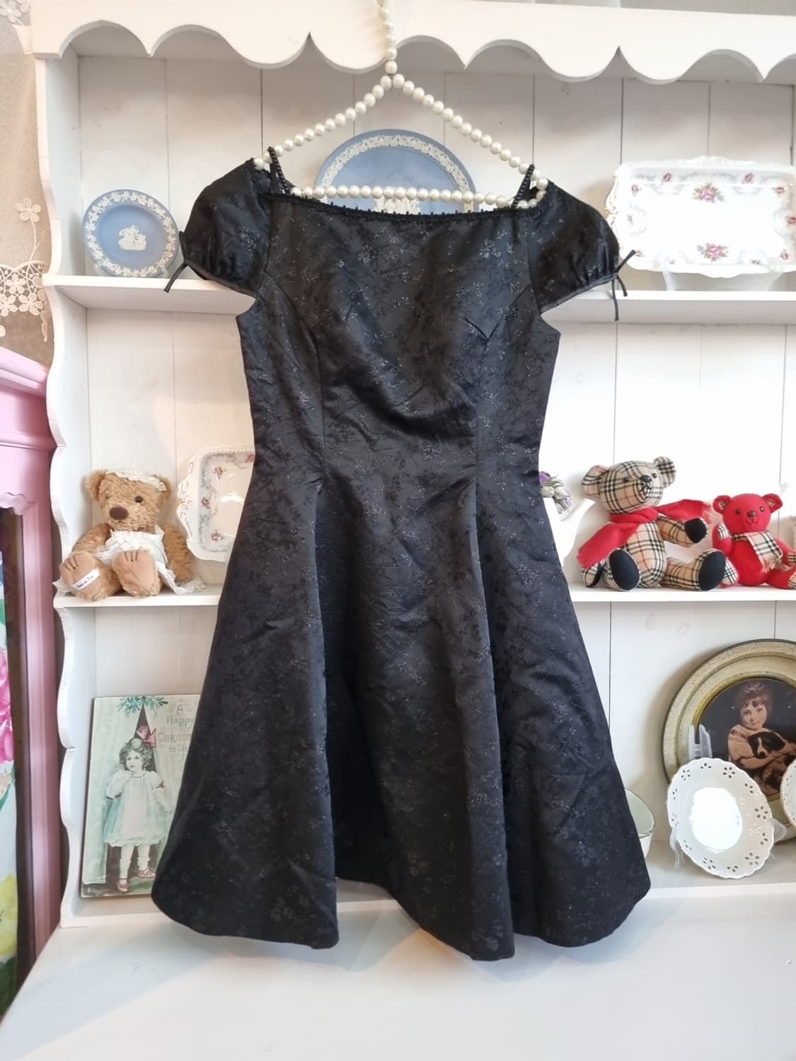 블랙 자가드 리본 원피스 상품이미지1