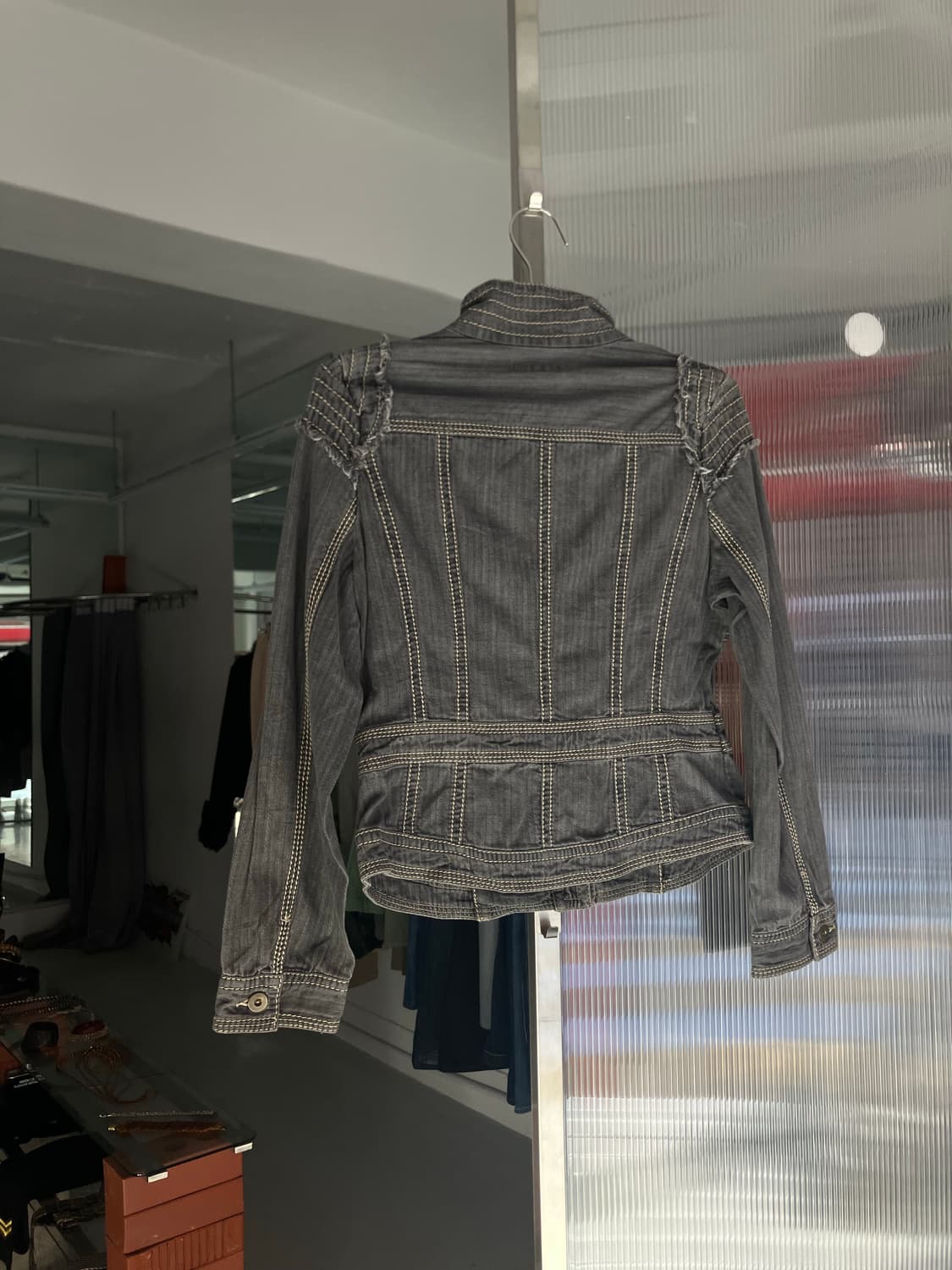 프린지 디테일 스티치데님 자켓 상품이미지4