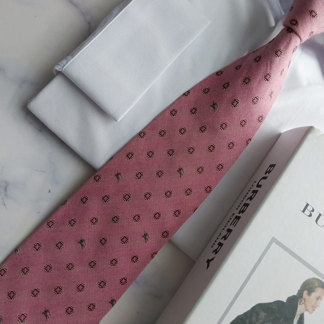 버버리 넥타이 기마사 자수 패턴 핑크 9.5cm A+등급 k2515 상품이미지6