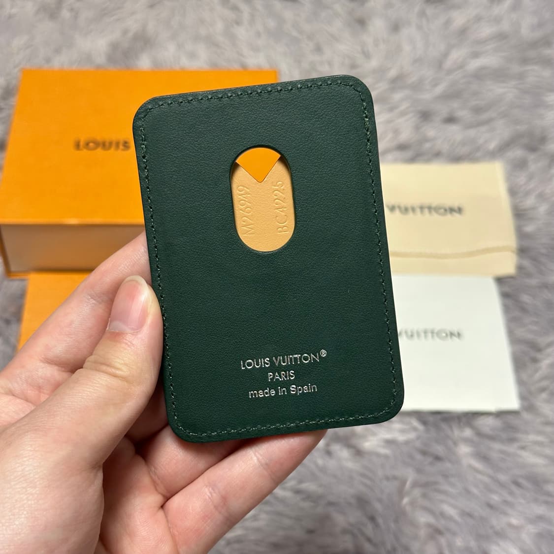 [풀구성] 루이비통 이클립스 헤리티지 맥세이프 마그네틱 카드지갑 그린 상품이미지2