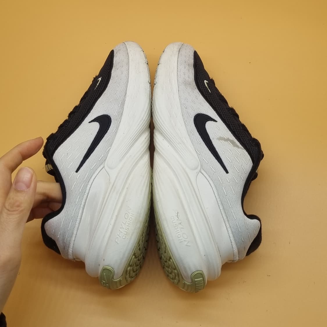 나이키 업 리프트sc 여성운동화235  상품이미지5