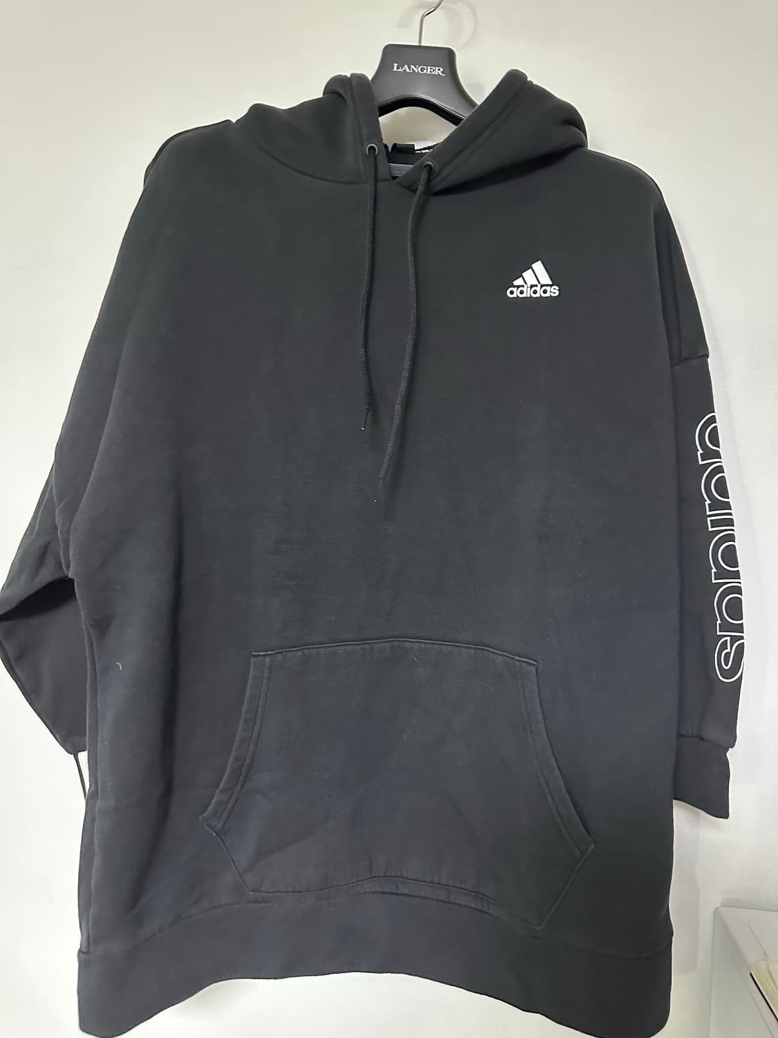 아디다스 블랙 후드티 A/M 사이즈 상품이미지1
