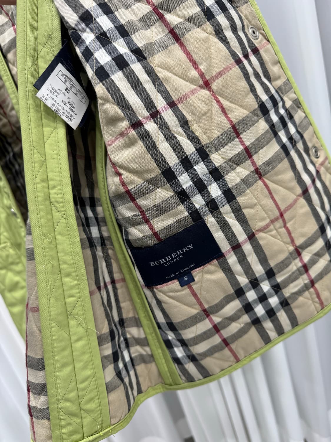 버버리 퀼팅 자켓 상품이미지2