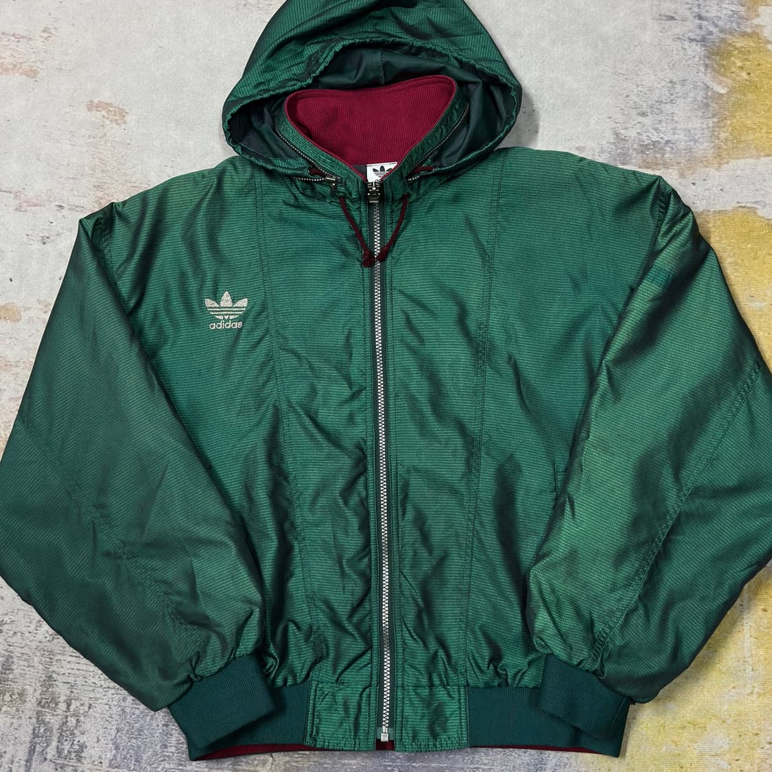 아디다스x데상트 올드스쿨 콜라보 바람막이자켓 상품이미지1