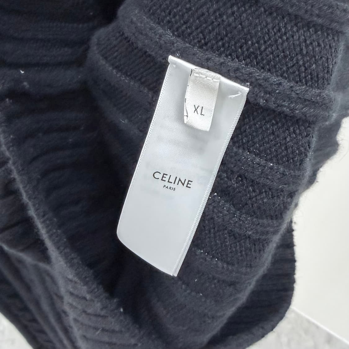 [S+급/XL] 셀린느 트리오페 캐시미어 케이블 니트 스웨터 블랙 상품이미지8