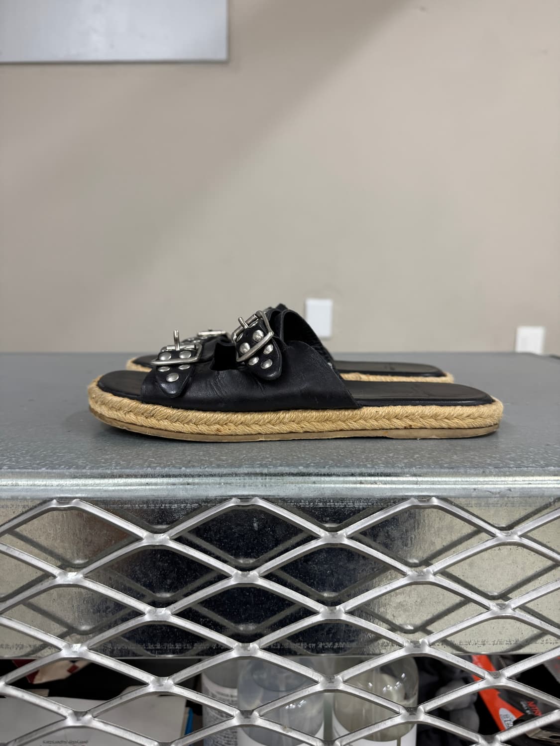 생로랑 스터드 에스파드류 뮬 36 상품이미지1