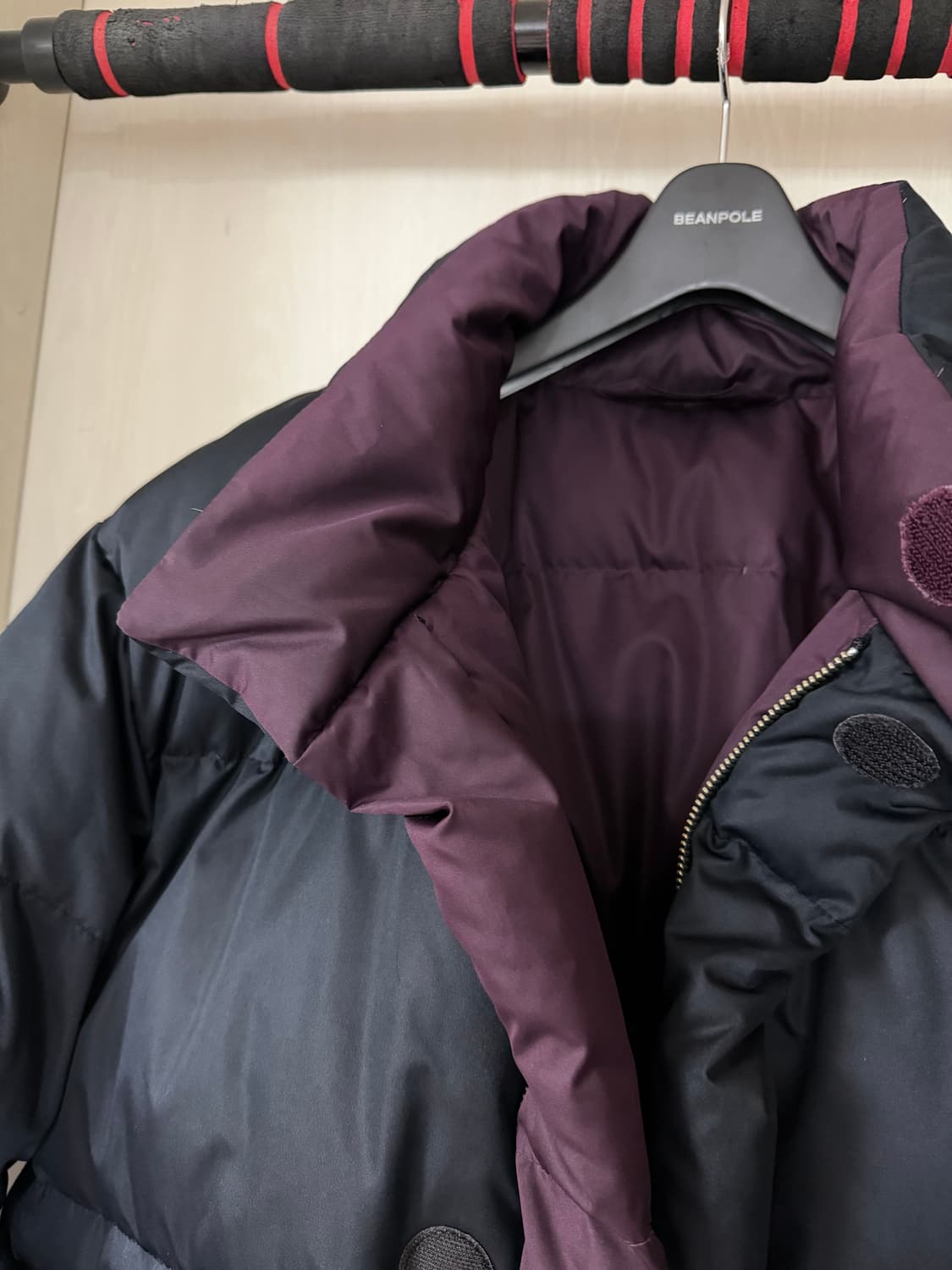 비긴202 리버시블 구스다운 캡틴선샤인 익스페디션 모티브 패딩 상품이미지5