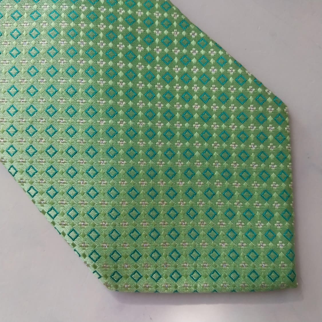 밀라 숀 실크 민트 자카드 패턴 넥타이 8.1cm A+등급 K2226
 상품이미지6