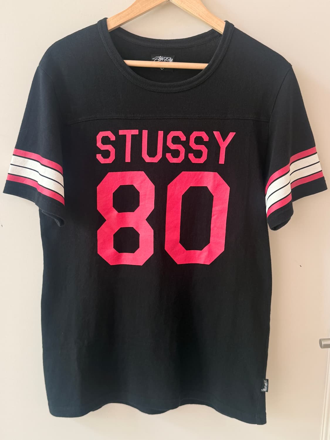  스투시(STUSSY) 80 풋볼 티 상품이미지1