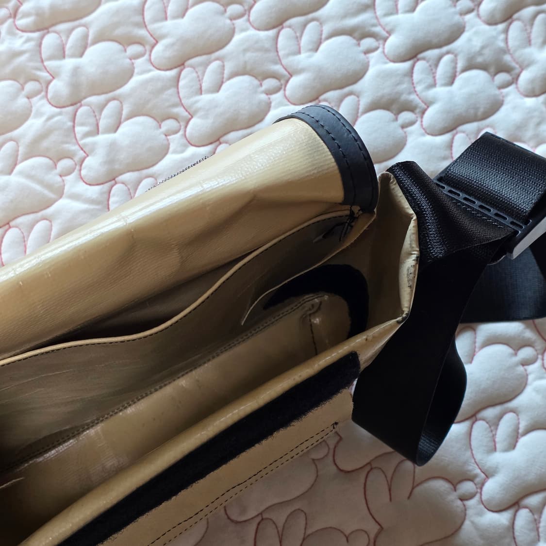 프라이탁 라씨(베이지/레드) 상품이미지6