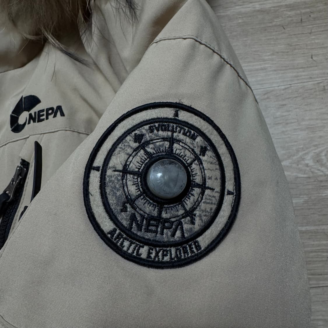 네파 라쿤모피 덕다운 액티브 익스플로어 패딩 점퍼 상품이미지6