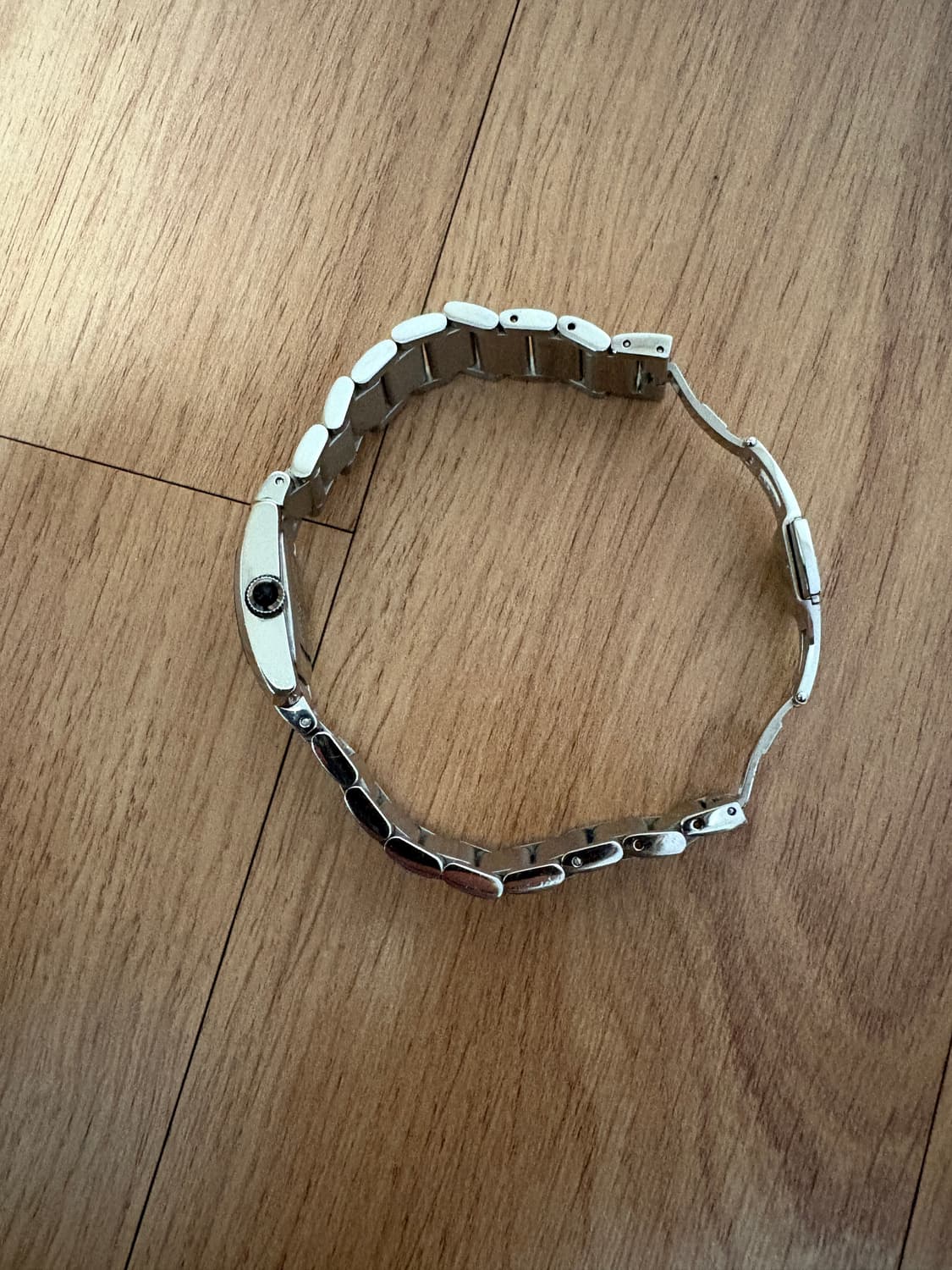 아르마니 AR5695 메탈 스퀘어 여성 시계 상품이미지4