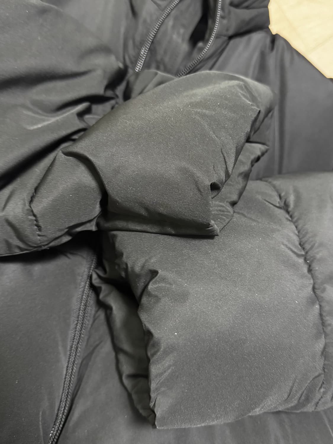 발렌시아가 c컬 푸퍼패딩 상품이미지6