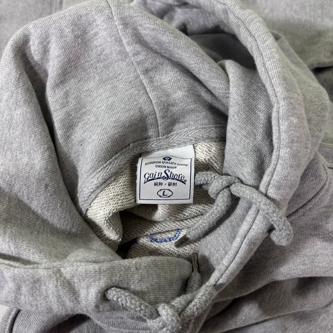 L 게인소보로 그레이 블루로고 후드티 상품이미지3