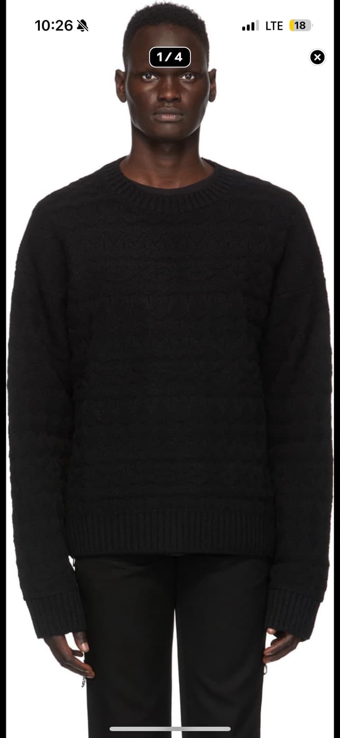 솔로이스트 니트 상품이미지1