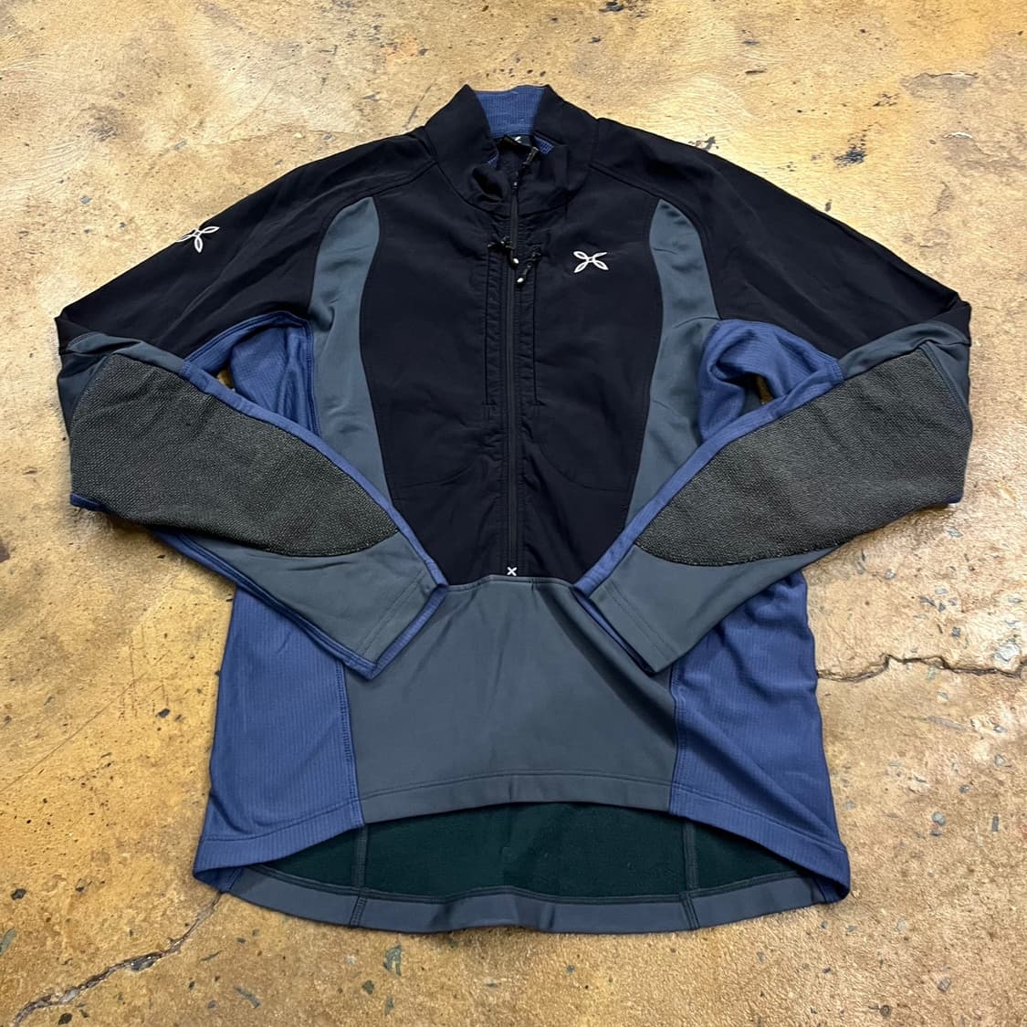 [정품] 몬츄라 반집업 긴팔 티셔츠 b8 상품이미지2