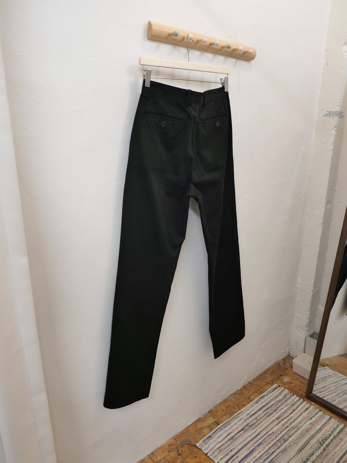 이세이 미야케 화이트 라벨 치노 팬츠 상품이미지2