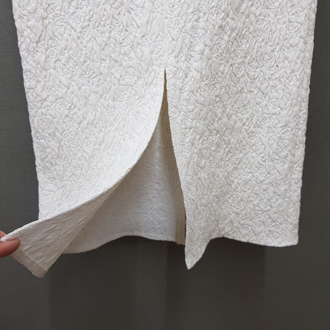 한섬 타임 자가드 텍스처 롱 스커트 61-90사이즈 상품이미지3