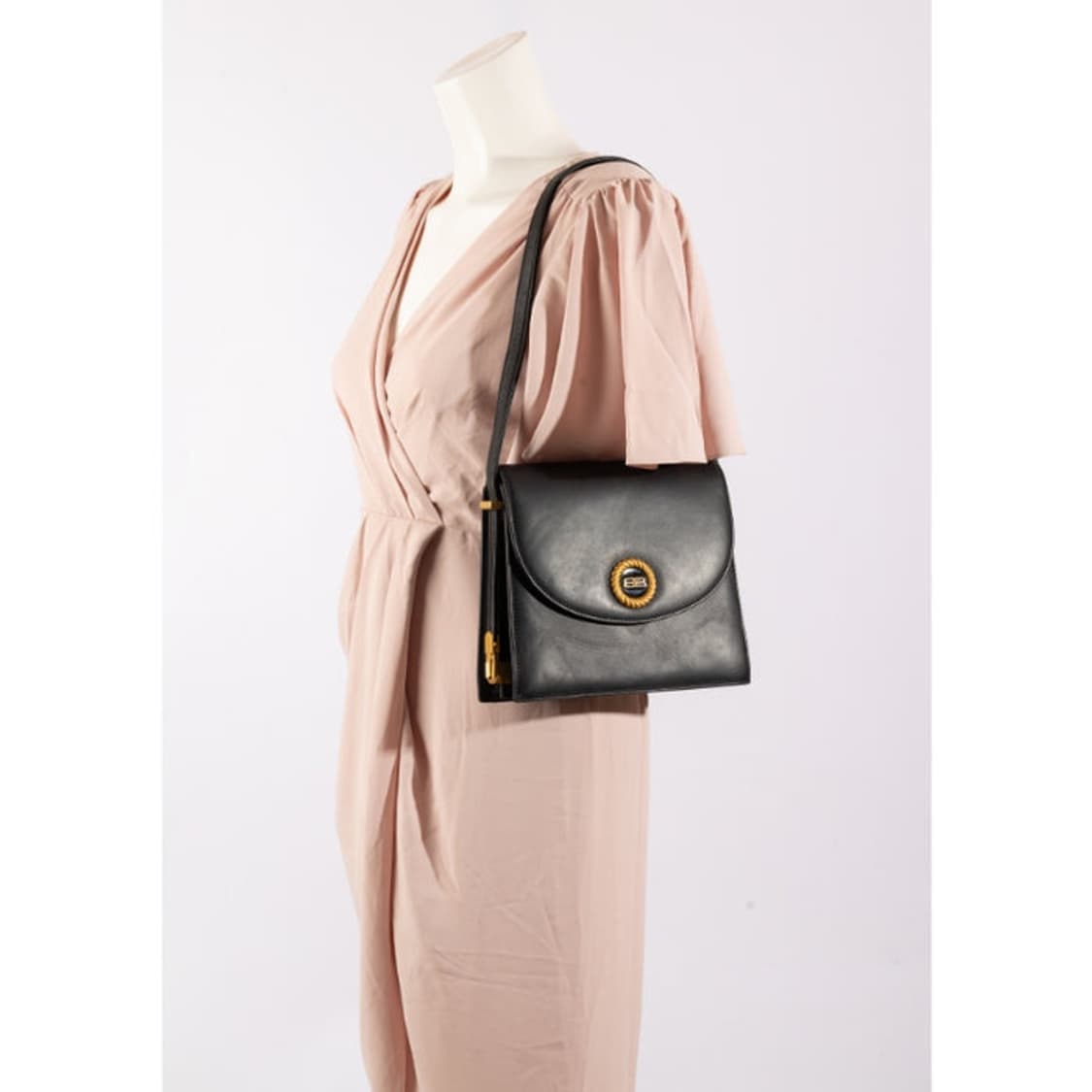 [정품] 발렌시아가 블랙 금장 레더 숄더백 상품이미지2