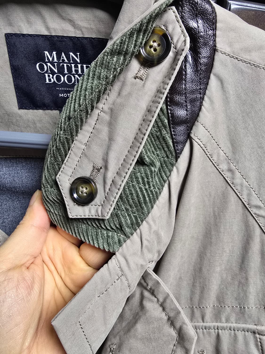 맨온더분 트랜치코트 서미오버핏 46사이즈입니다. 상품이미지2